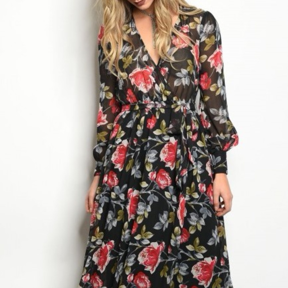 Stunning Long Maxi Dress Floral Print